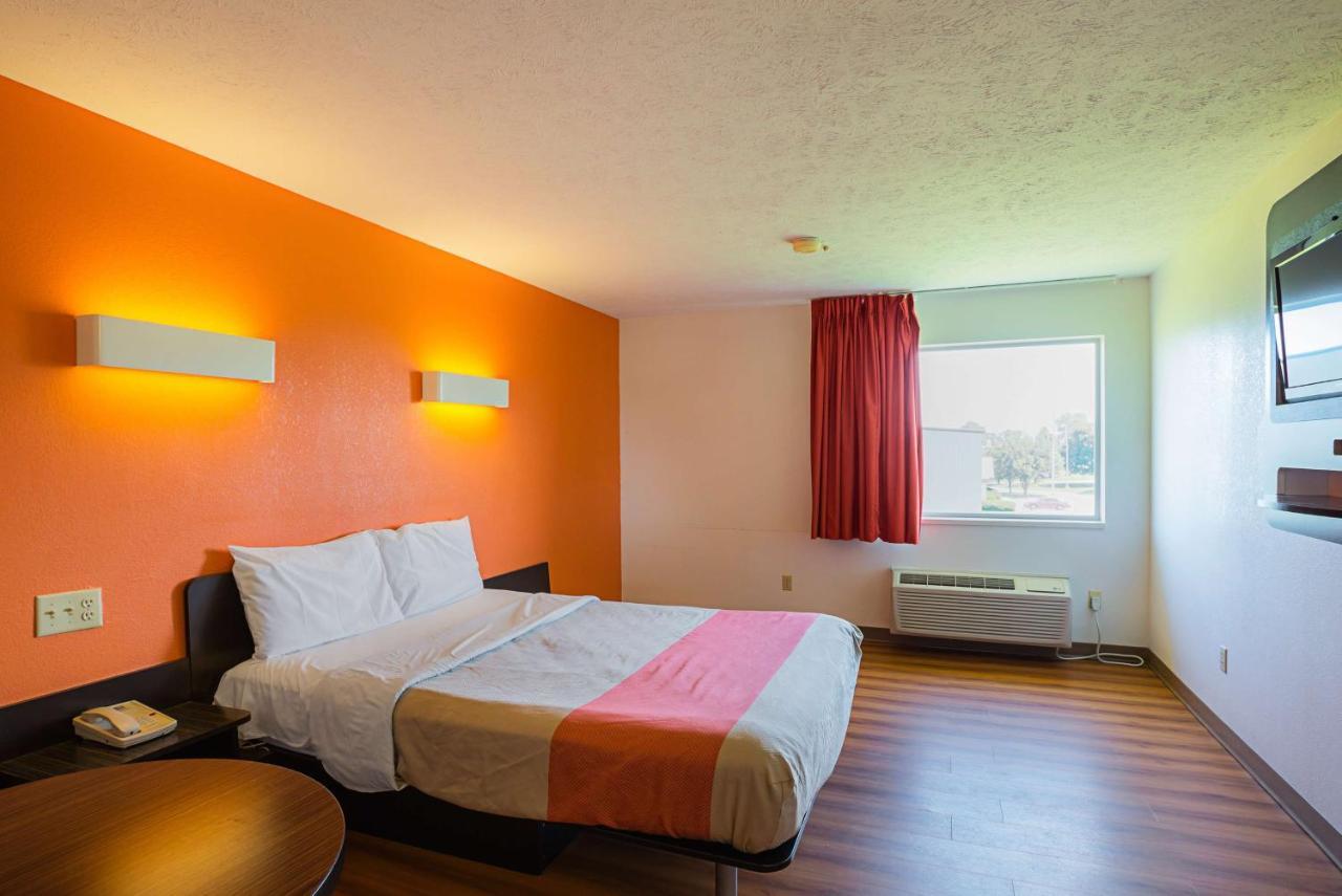 Motel 6 Omaha - Iat West 外观 照片