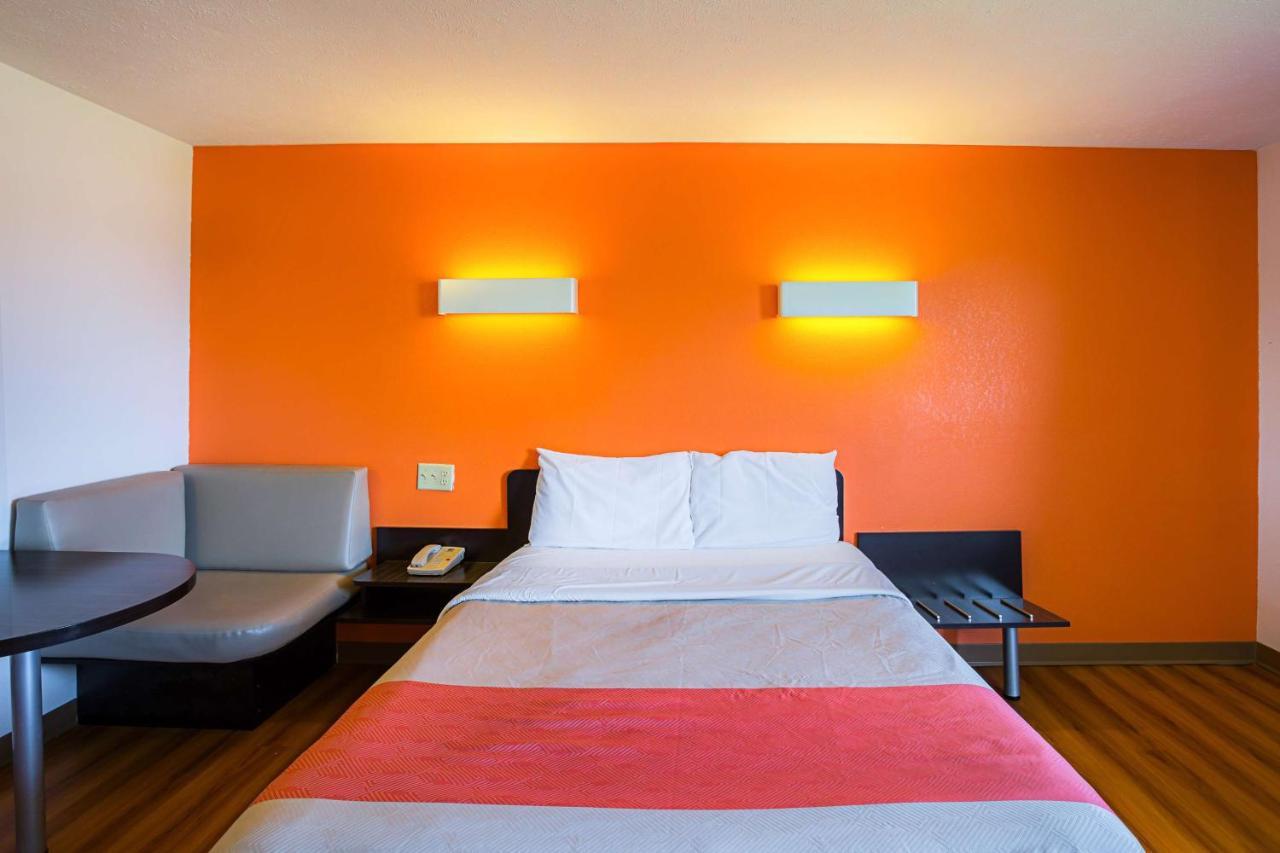 Motel 6 Omaha - Iat West 外观 照片