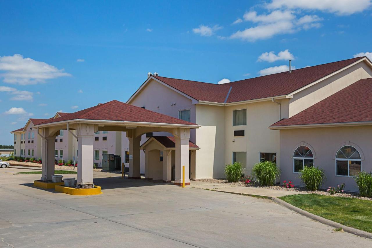 Motel 6 Omaha - Iat West 外观 照片