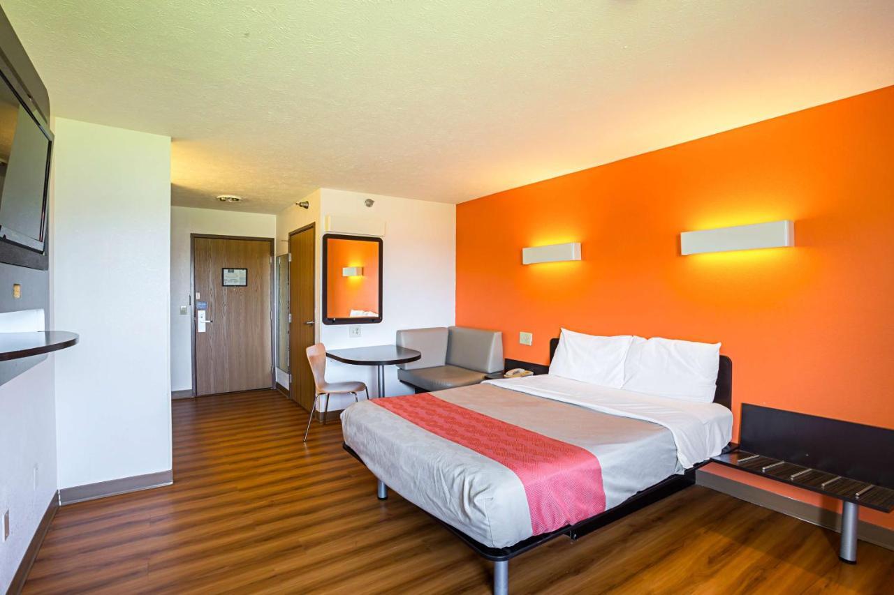 Motel 6 Omaha - Iat West 外观 照片