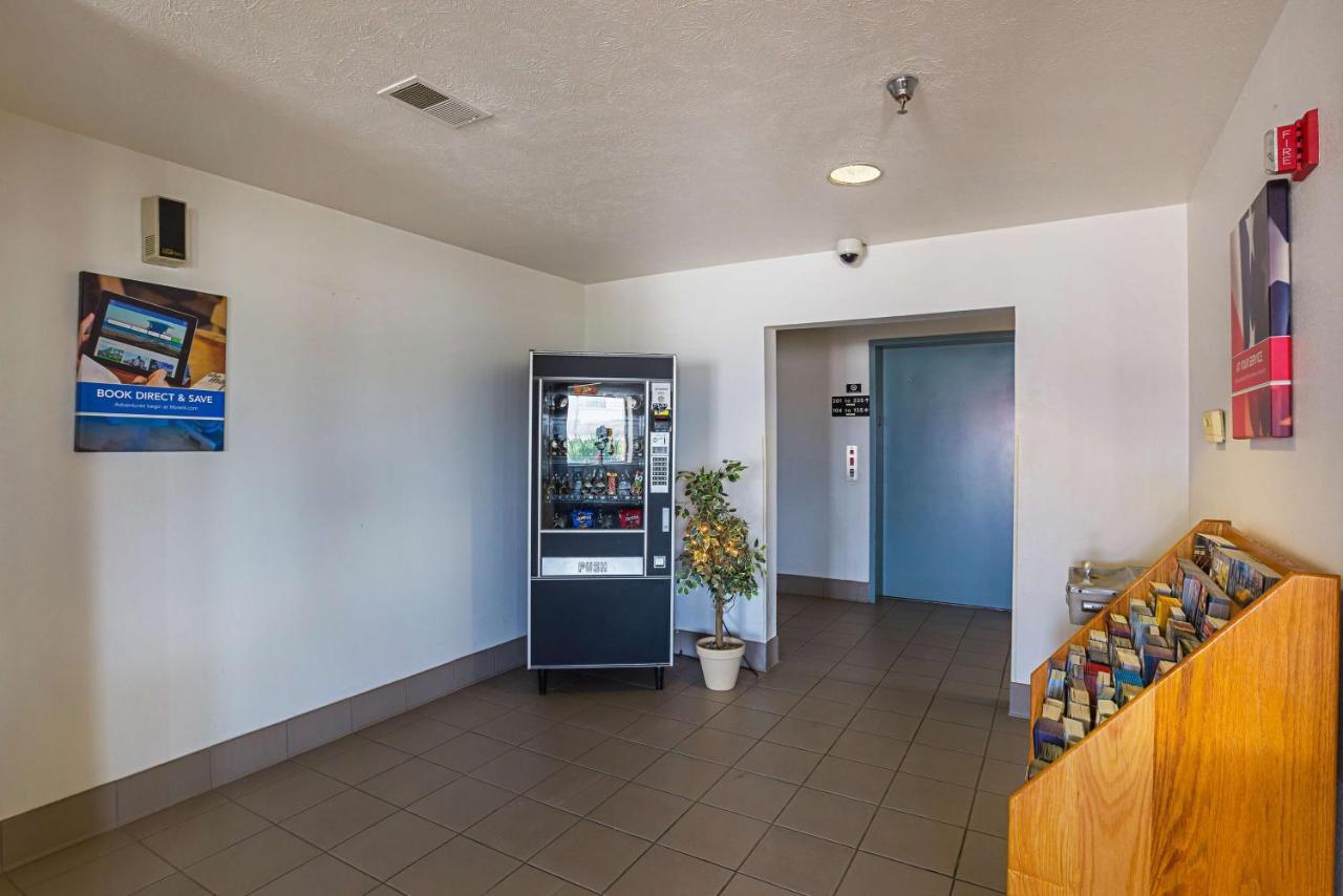 Motel 6 Omaha - Iat West 外观 照片